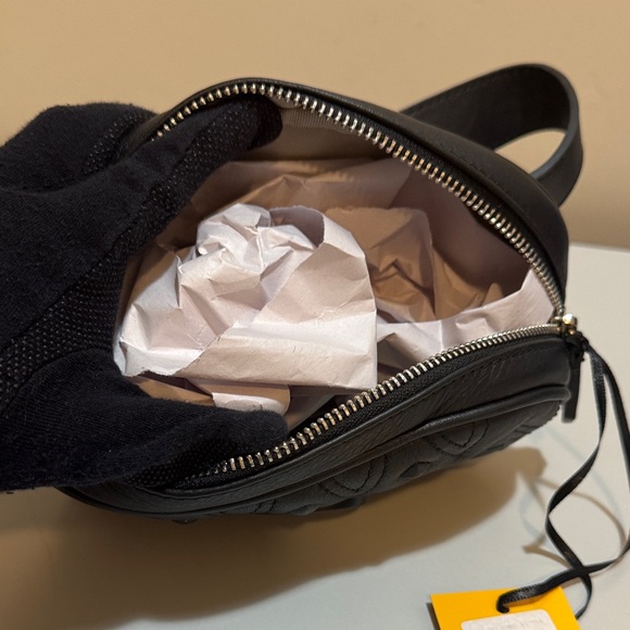 NEW ✨Valentino Madelaine Belt Bag by Mario Valentino - Picture 9 of 15